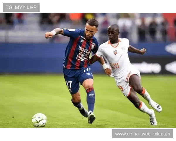 法乙：克莱蒙特0-0兰斯，双方闷平收场